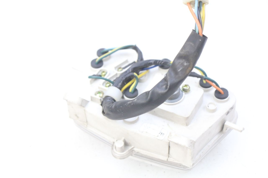 photo de TACHOMETER PEUGEOT KISBEE 4T 50 (2010 - 2017) - Detailansicht des Bauteils