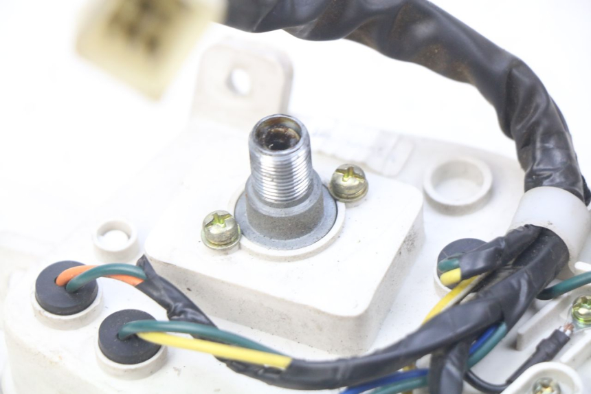 photo de TACHOMETER PEUGEOT KISBEE 4T 50 (2010 - 2017) - Alternative Perspektive