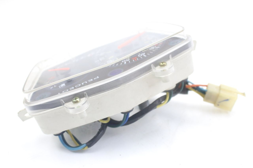 photo de TACHOMETER PEUGEOT KISBEE 4T 50 (2010 - 2017) - Gesamtansicht des Produkts