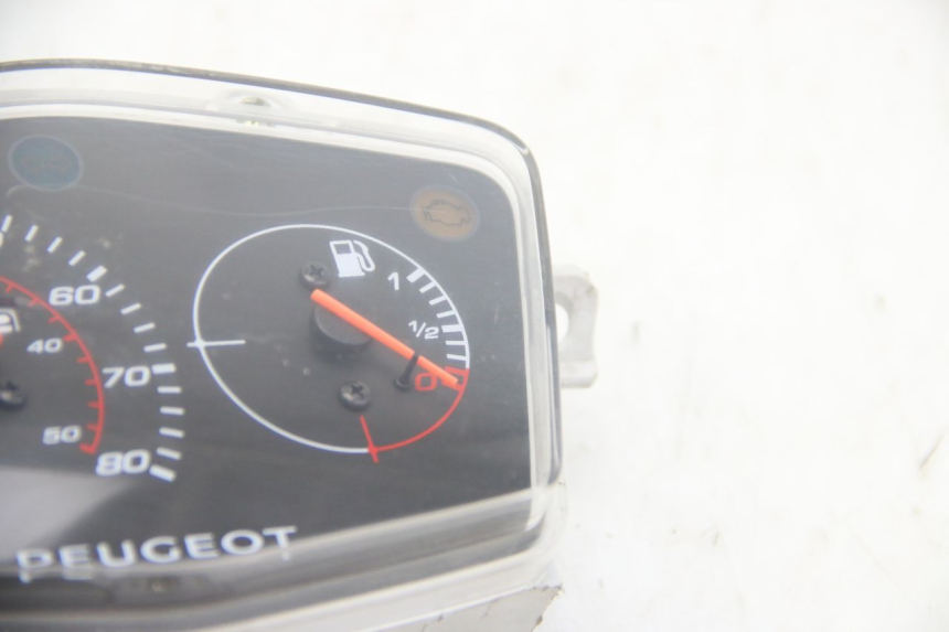 photo de TACHOMETER PEUGEOT KISBEE 4T 50 (2018 - 2022) - Detailansicht des Bauteils