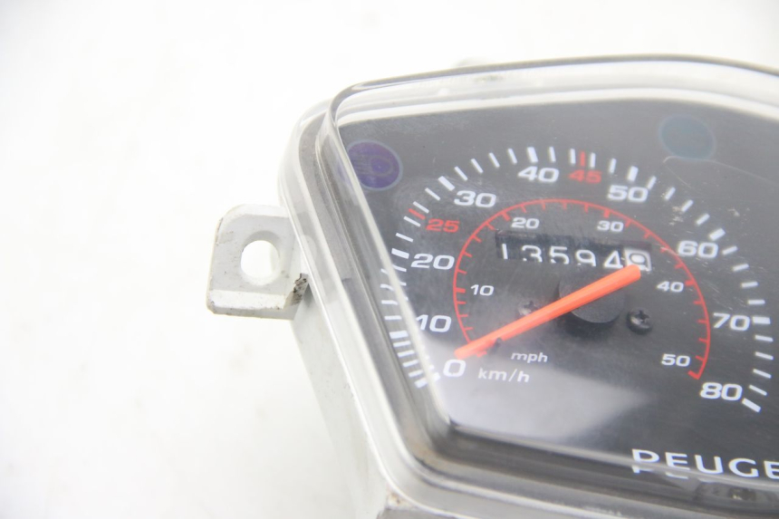 photo de TACHOMETER PEUGEOT KISBEE 4T 50 (2018 - 2022) - Zoom auf Gebrauchszustand