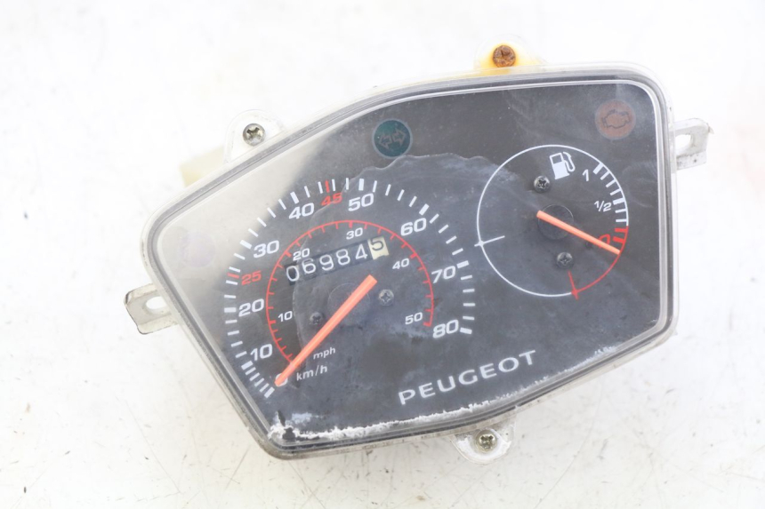 photo de TACHOMETER PEUGEOT KISBEE 4T 50 (2018 - 2022) - Hauptansicht