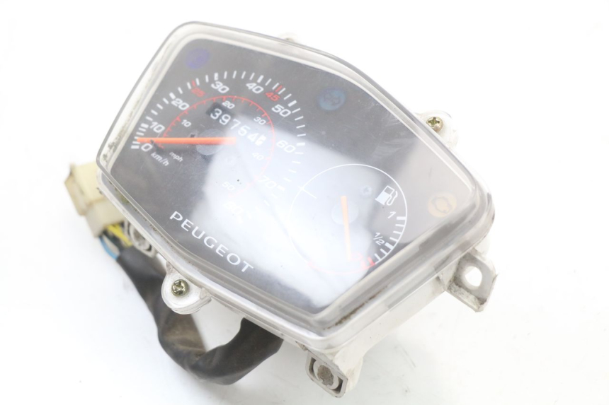 photo de TACHOMETER PEUGEOT KISBEE 4T 50 (2018 - 2022) - Technische Nahaufnahme