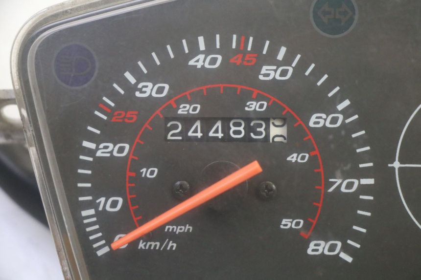 photo de TACHOMETER PEUGEOT KISBEE 4T 50 (2018 - 2022) - Detailansicht des Bauteils