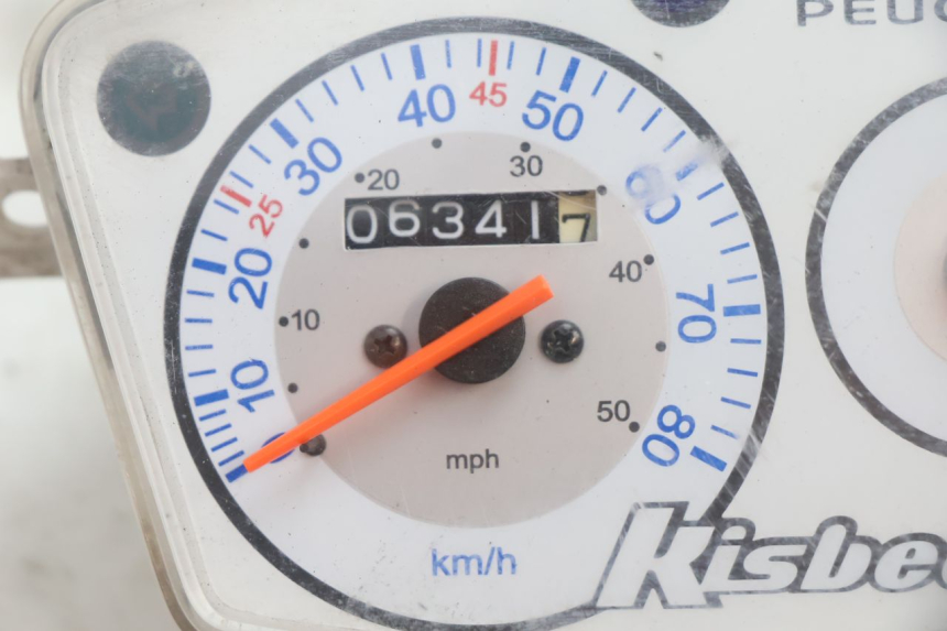 photo de TACHOMETER PEUGEOT KISBEE 4T 50 (2010 - 2017) - Detailansicht des Bauteils