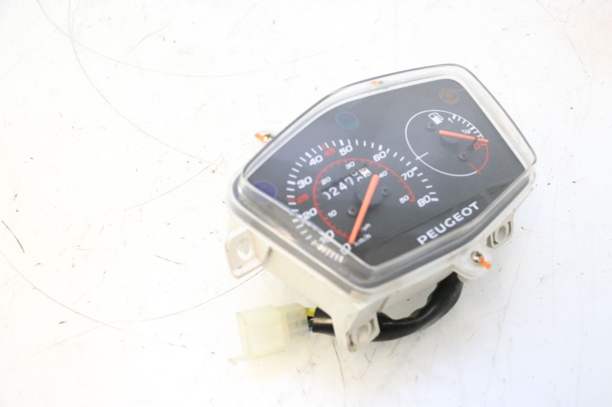 photo de TACHOMETER PEUGEOT KISBEE 4T 50 (2018 - 2022) - Detailansicht des Bauteils