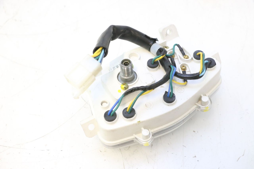 photo de TACHOMETER  PEUGEOT KISBEE 4T 50 (2023 - 2026) - Technische Nahaufnahme