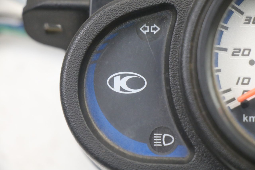 photo de TACHOMETER KYMCO AGILITY 4T 50 (2018 - 2022) - Zoom auf Gebrauchszustand