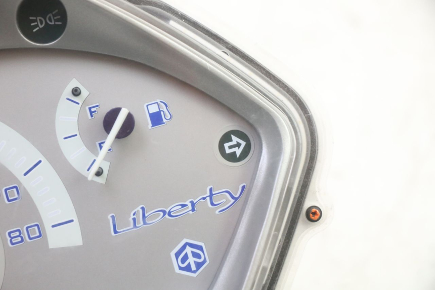 photo de TACHOMETER  PIAGGIO LIBERTY 4T 50 (2009 - 2015) - Zoom auf Gebrauchszustand