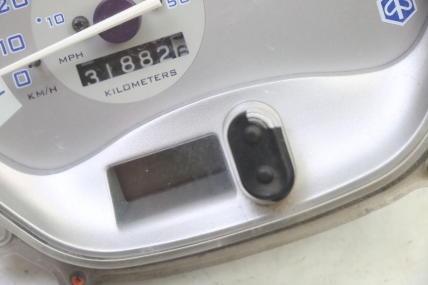 photo de TACHOMETER  PIAGGIO LIBERTY 4T 50 (2009 - 2015) - Technische Nahaufnahme