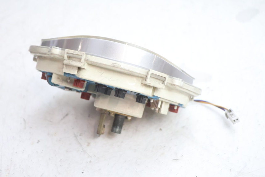 photo de TACHOMETER  PIAGGIO LIBERTY 125 (1998 - 2008) - Details der Befestigungspunkte