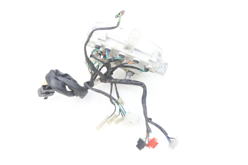 photo de TACHOMETER  KYMCO LIKE 2T 50 (2009 - 2018) - Details der Befestigungspunkte