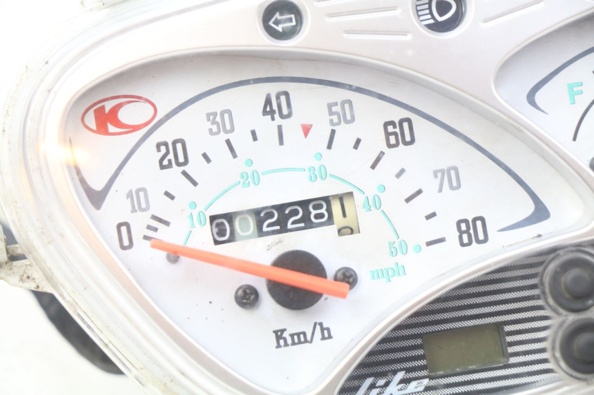 photo de TACHOMETER  KYMCO LIKE 2T 50 (2009 - 2018) - Geprüftes Gebrauchtteil