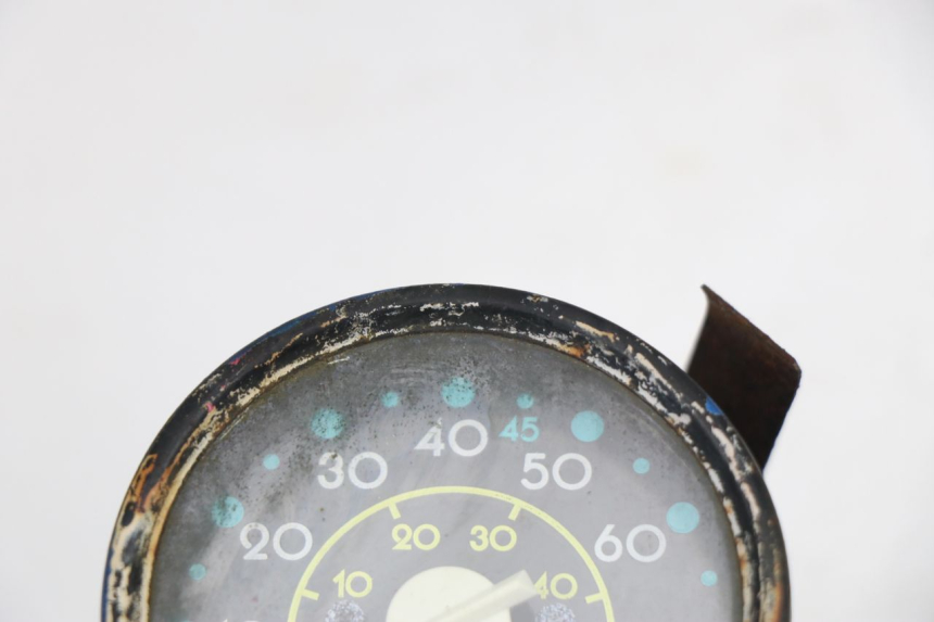 photo de TACHOMETER PEUGEOT LUDIX 50 (2005 - 2007) - Zoom auf Gebrauchszustand