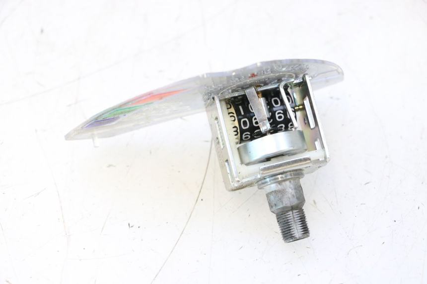 photo de TACHOMETER  PEUGEOT LUDIX SNAKE 2T 50 (2004 - 2014) - Details der Befestigungspunkte
