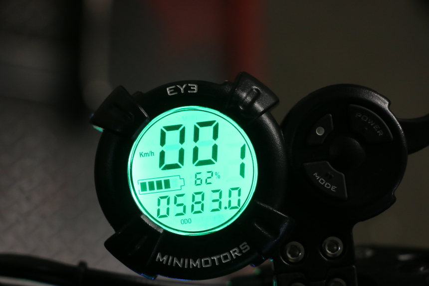 photo de ZÄHLER DUALTRON MINI SPECIAL 1 - Zoom auf Gebrauchszustand