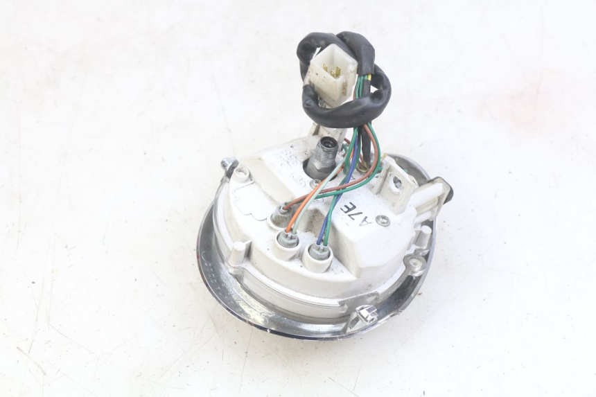 photo de TACHOMETER SYM MIO 50 (2011 - 2017) - Oberflächenzustand und Material