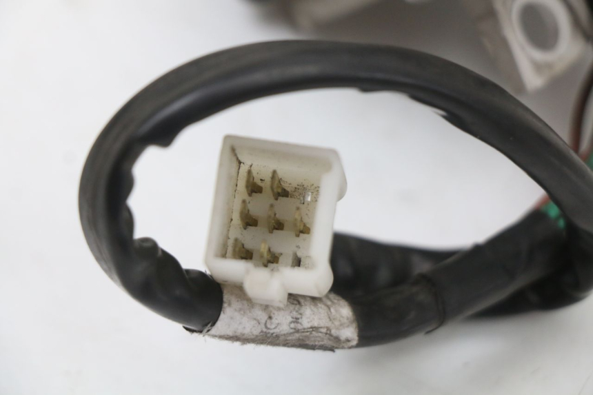 photo de TACHOMETER  SYM MIO 50 (2005 - 2010) - Details der Befestigungspunkte