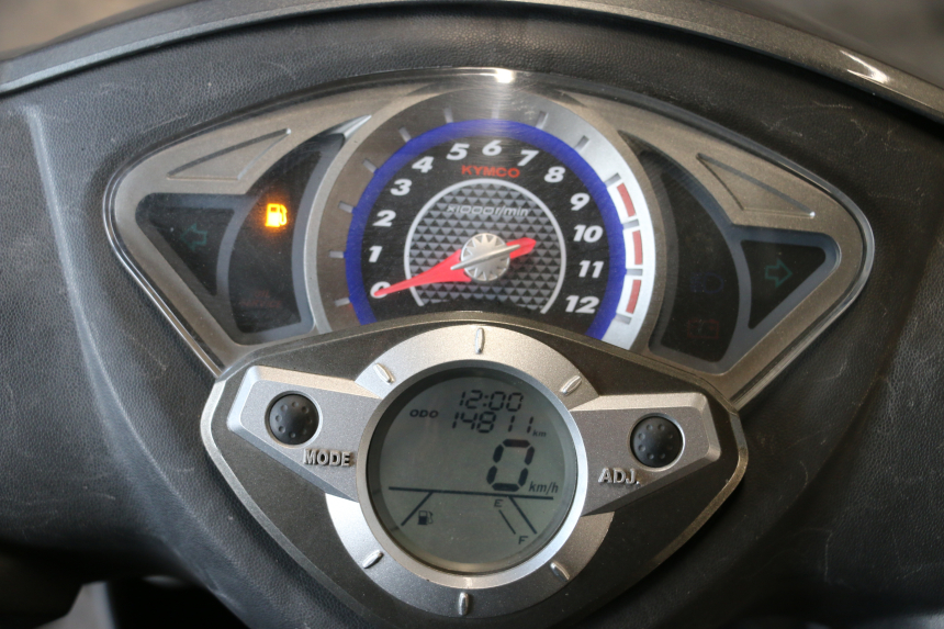 photo de TACHOMETER  KYMCO MOVIE S 125 (2009 - 2018) - Alternative Perspektive