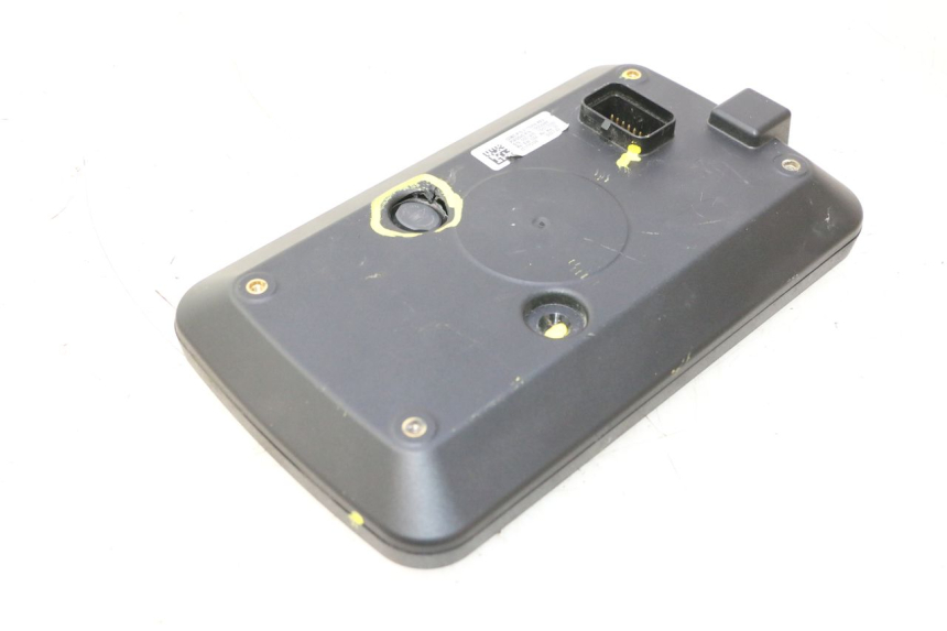 photo de TACHOMETER  PIAGGIO MP3 HPE 530 (2022 - 2026) - Weitere Ansicht des Artikels