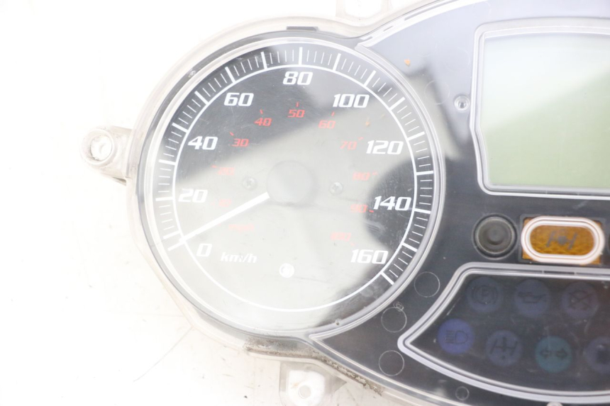 photo de TACHOMETER  PIAGGIO MP3 LT 300 (2010 - 2016) - Zoom auf Komponenten