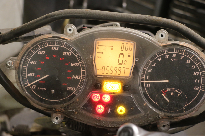 photo de TACHOMETER  PIAGGIO MP3 LT 300 (2010 - 2016) - Detaillierte Sichtprüfung