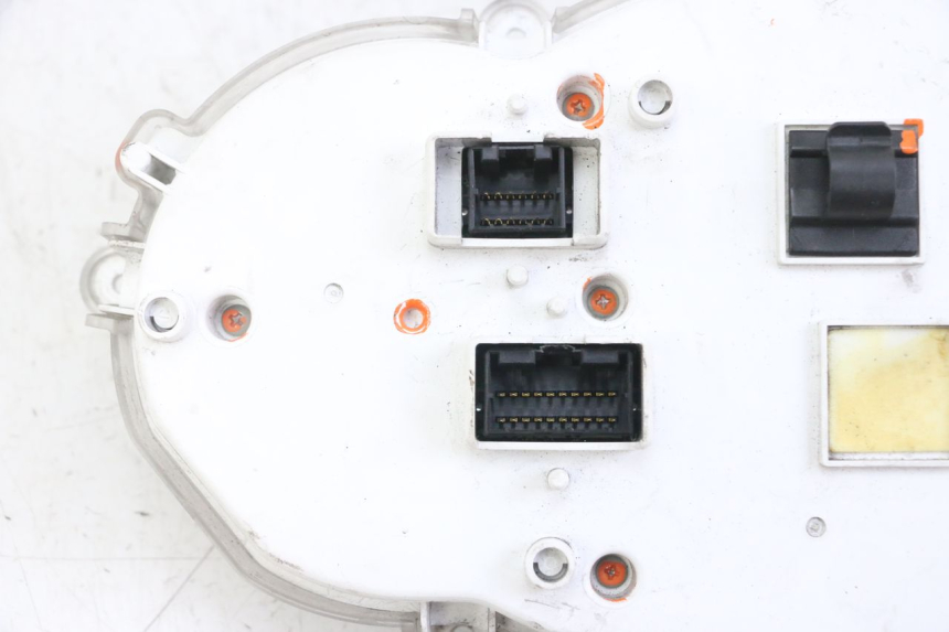 photo de TACHOMETER  PIAGGIO MP3 LT 300 (2010 - 2016) - Kennzeichnungen und Originalreferenzen