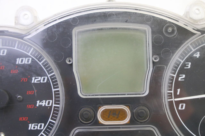 photo de TACHOMETER  PIAGGIO MP3 LT 300 (2010 - 2016) - Technische Nahaufnahme