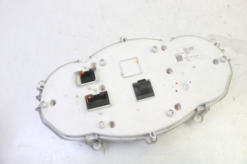 photo de TACHOMETER  PIAGGIO MP3 LT 300 (2010 - 2016) - Kennzeichnungen und Originalreferenzen