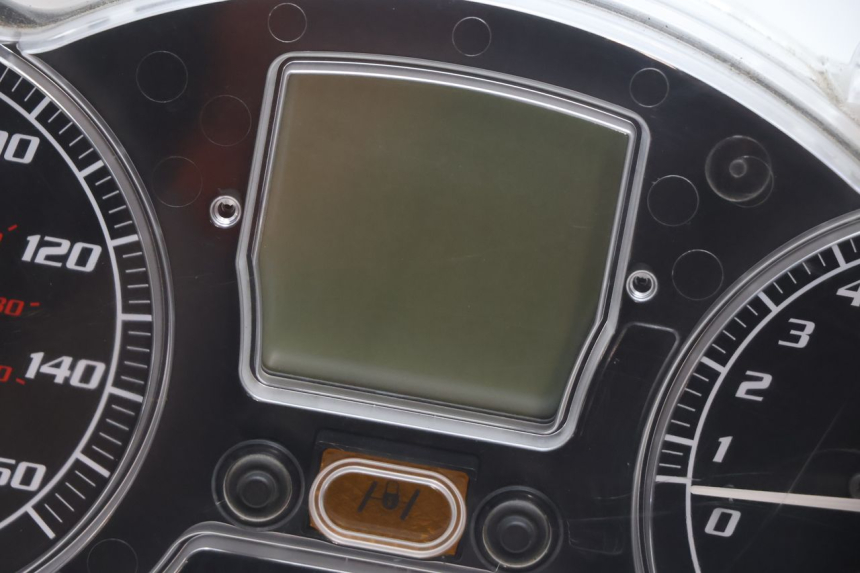 photo de TACHOMETER  PIAGGIO MP3 LT 300 (2010 - 2016) - Zoom auf Gebrauchszustand