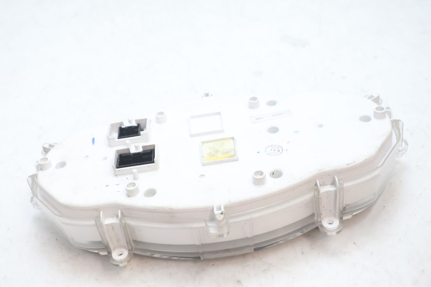 photo de TACHOMETER  PIAGGIO MP3 LT 300 (2010 - 2016) - Kennzeichnungen und Originalreferenzen