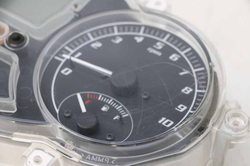 photo de TACHOMETER PIAGGIO MP3 LT 400 (2007 - 2012) - Weitere Ansicht des Artikels