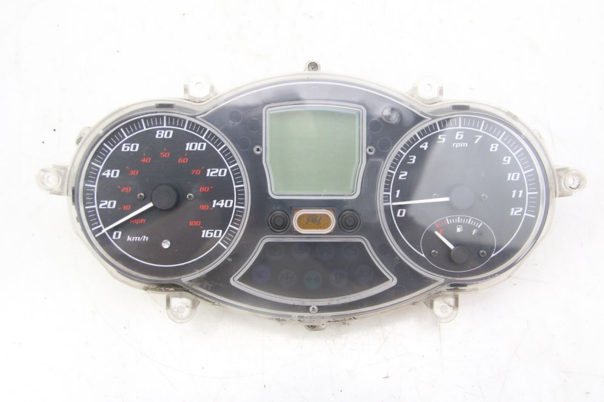 photo de TACHOMETER PIAGGIO MP3 125 (2006 - 2014) - Hauptansicht