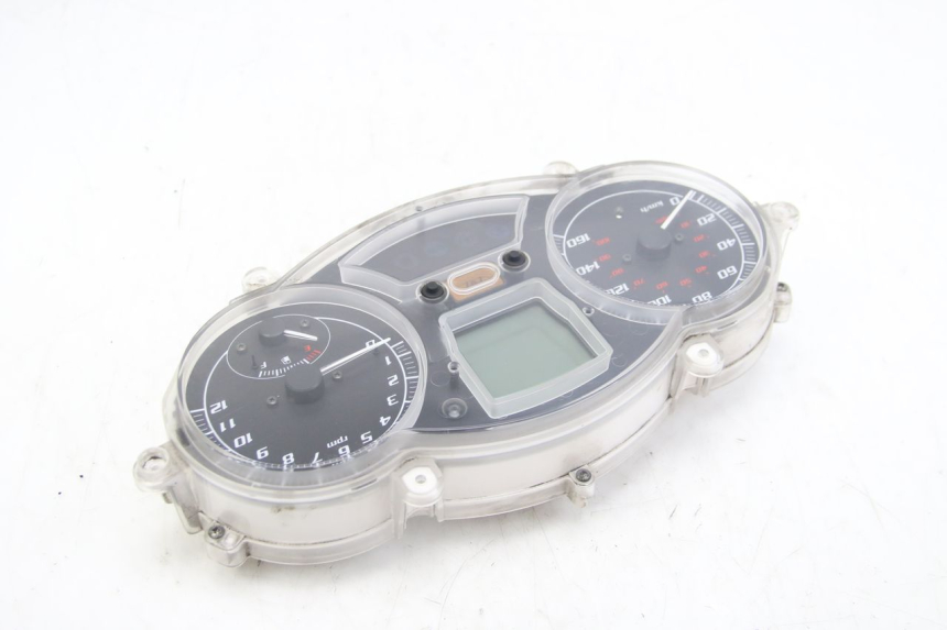 photo de TACHOMETER PIAGGIO MP3 125 (2006 - 2014) - Detailansicht des Bauteils