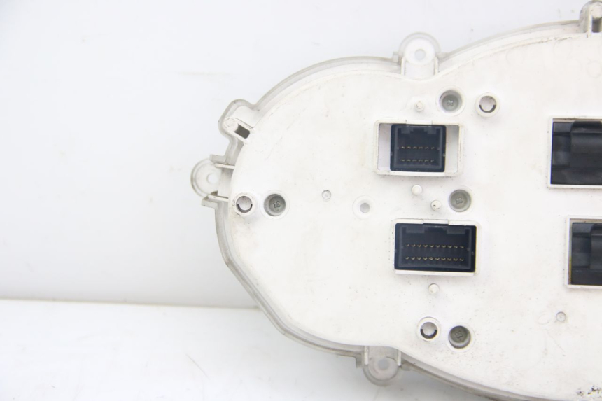 photo de TACHOMETER PIAGGIO MP3 125 (2006 - 2014) - Kennzeichnungen und Originalreferenzen