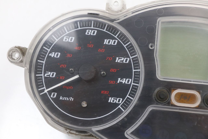photo de TACHOMETER PIAGGIO MP3 125 (2006 - 2014) - Detailansicht des Bauteils