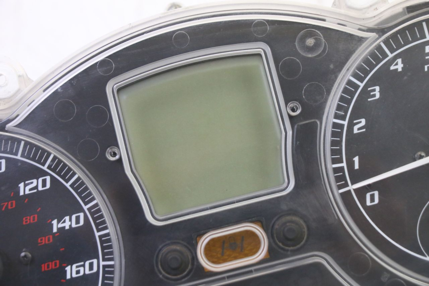 photo de TACHOMETER  PIAGGIO MP3 500 (2011 - 2015) - Alternative Perspektive