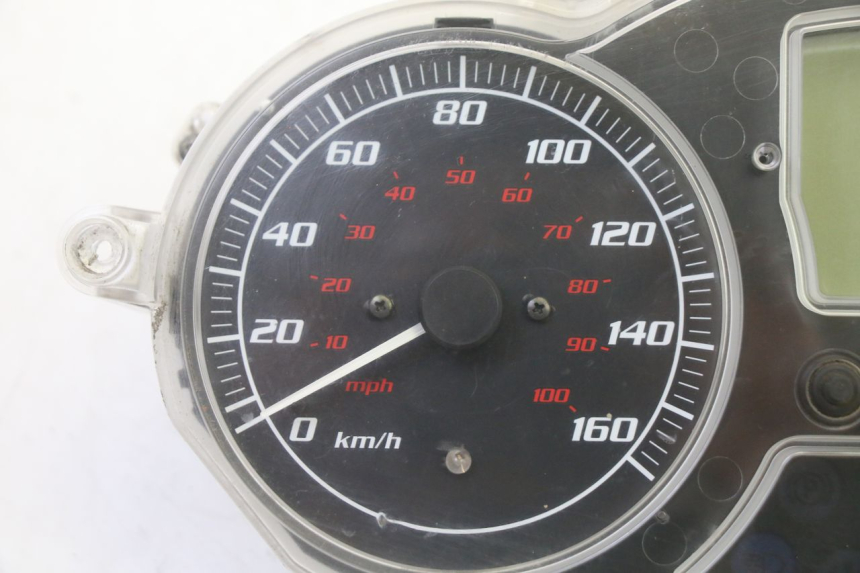 photo de TACHOMETER PIAGGIO MP3 125 (2006 - 2014) - Detailansicht des Bauteils