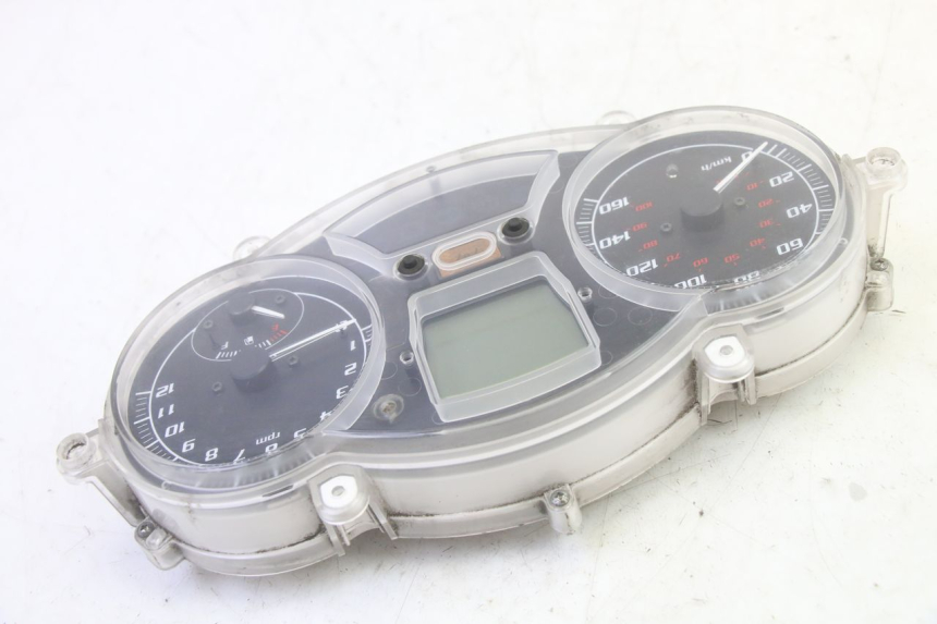 photo de TACHOMETER PIAGGIO MP3 125 (2006 - 2014) - Geprüftes Gebrauchtteil