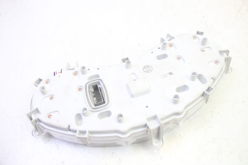 photo de TACHOMETER  PIAGGIO MP3 500 (2016 - 2018) - Charakteristische Merkmale