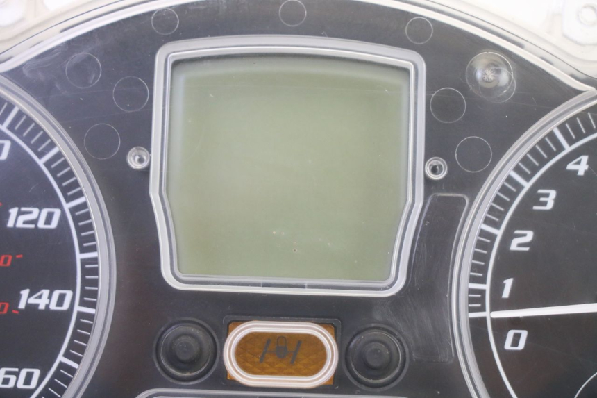 photo de TACHOMETER  PIAGGIO MP3 RL 250 (2006 - 2010) - Technische Nahaufnahme