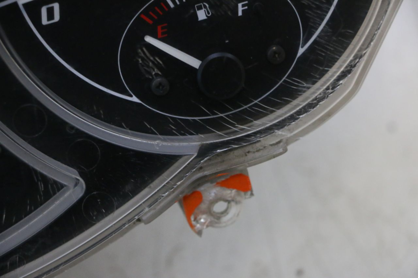 photo de TACHOMETER  PIAGGIO MP3 RL 250 (2006 - 2010) - Qualität der Gebrauchtware