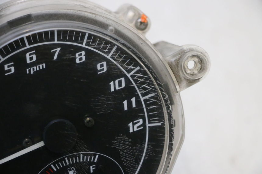 photo de TACHOMETER  PIAGGIO MP3 RL 250 (2006 - 2010) - Profilansicht des Ersatzteils