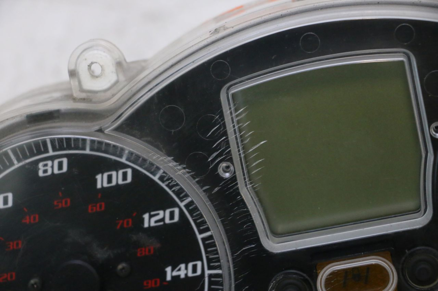 photo de TACHOMETER  PIAGGIO MP3 RL 250 (2006 - 2010) - Hauptansicht
