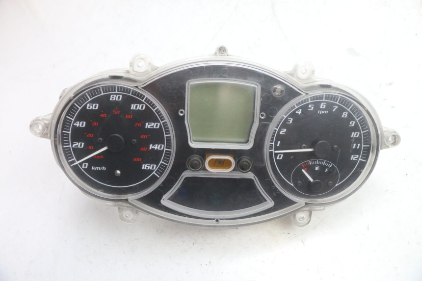 photo de TACHOMETER PIAGGIO MP3 125 (2006 - 2014) - Hauptansicht