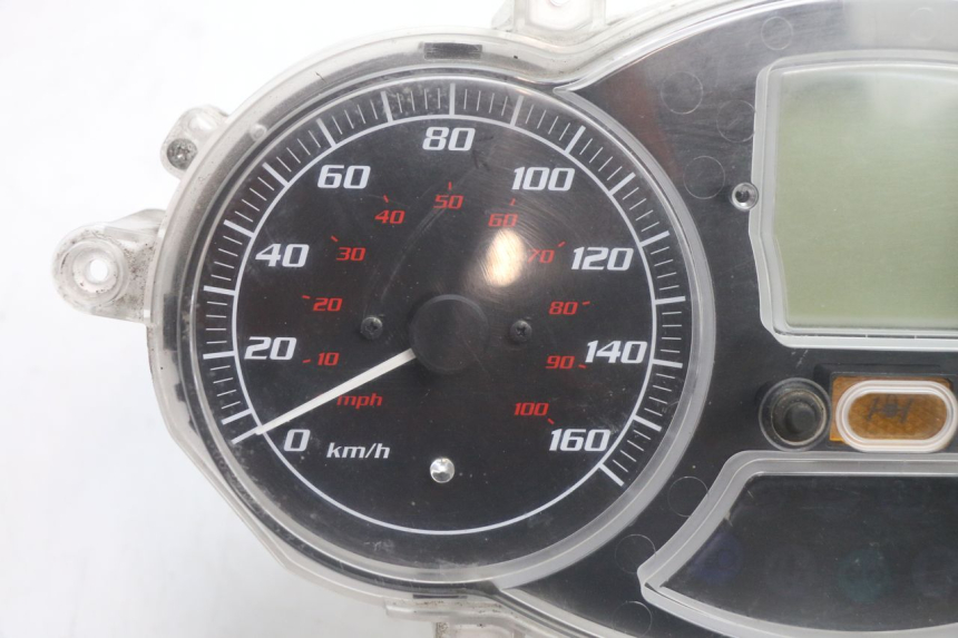 photo de TACHOMETER PIAGGIO MP3 125 (2006 - 2014) - Detailansicht des Bauteils