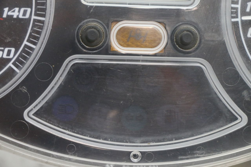 photo de TACHOMETER PIAGGIO MP3 125 (2006 - 2014) - Alternative Perspektive