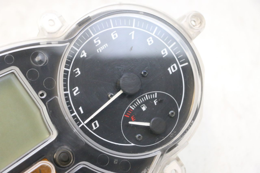 photo de TACHOMETER  PIAGGIO MP3 500 (2011 - 2015) - Qualität der Gebrauchtware