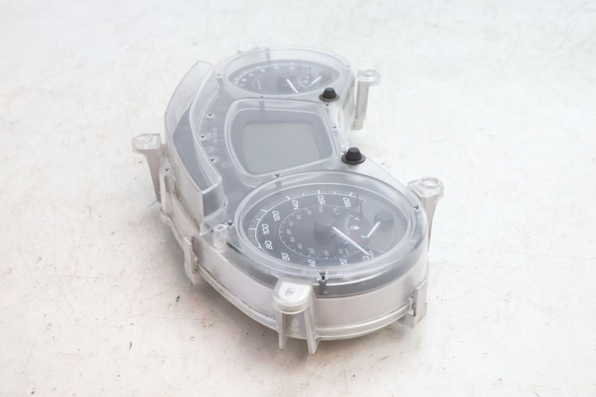 photo de TACHOMETER  PIAGGIO MP3 500 (2016 - 2018) - Geprüftes Gebrauchtteil