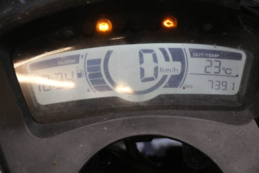 photo de TACHOMETER  MBK MW TRYPTIK 125 (2017 - 2022) - Details der Befestigungspunkte